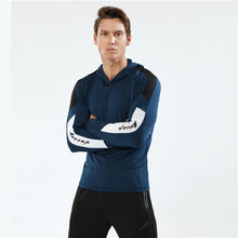Lade das Bild in den Galerie-Viewer, Mans joggers hoodie sweatshirt with color block sleeve

