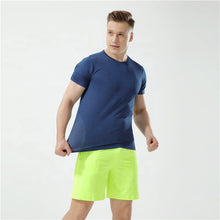Load image into Gallery viewer, Breathable mens running T-shirt
