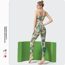 Load image into Gallery viewer, Tie-dye Splash-ink style seamless yoga sets
