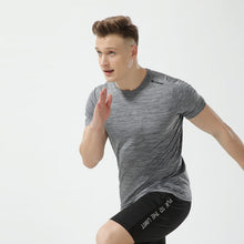 將圖片載入圖庫檢視器 Breathable mens running T-shirt
