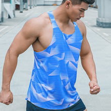 Загрузить изображение в средство просмотра галереи, Breathable bodybuilding stringers printed sleeveless back tank tops for men
