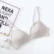 Charger l&#39;image dans la galerie, Girls Simple Solid Color Push Up wireless bra Comfort Seamless Bra
